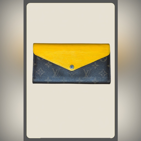 Louis Vuitton Handbags - Louis Vuitton Marie Roulon Monogram Epi  Wallet